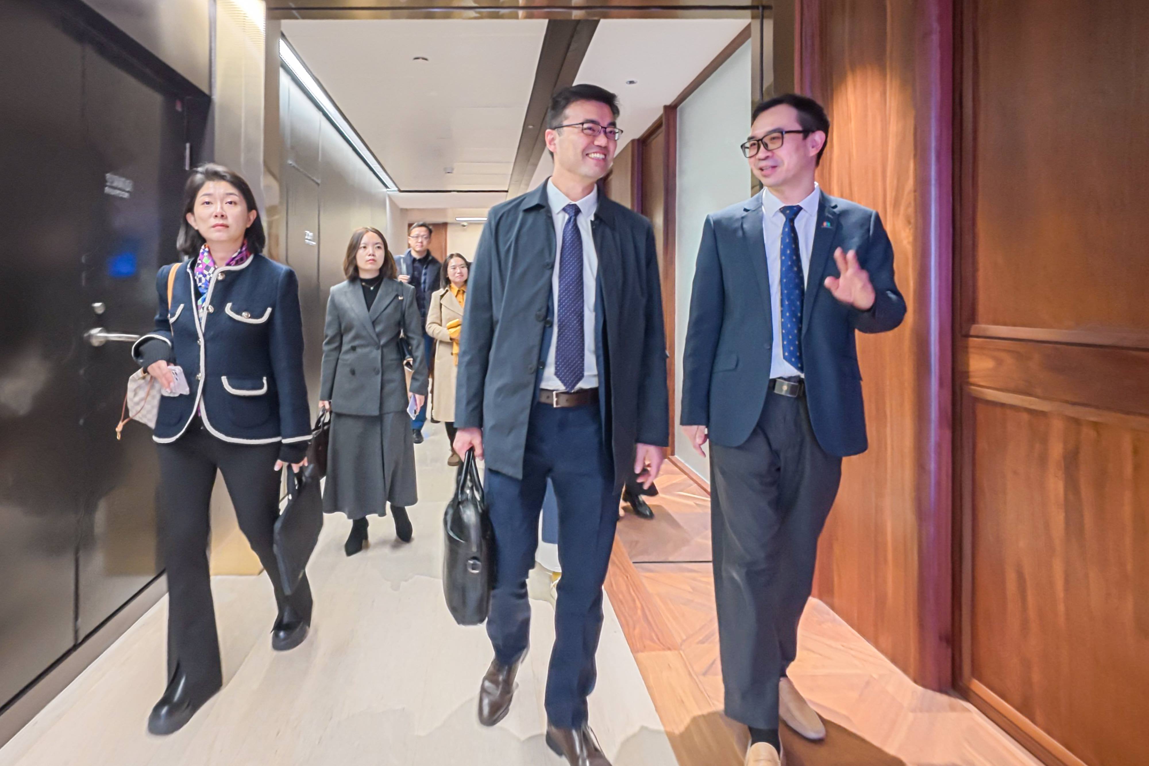 微信图片_20251215141738_37_82.jpg 微信图片_20251215141738_37_82.jpg